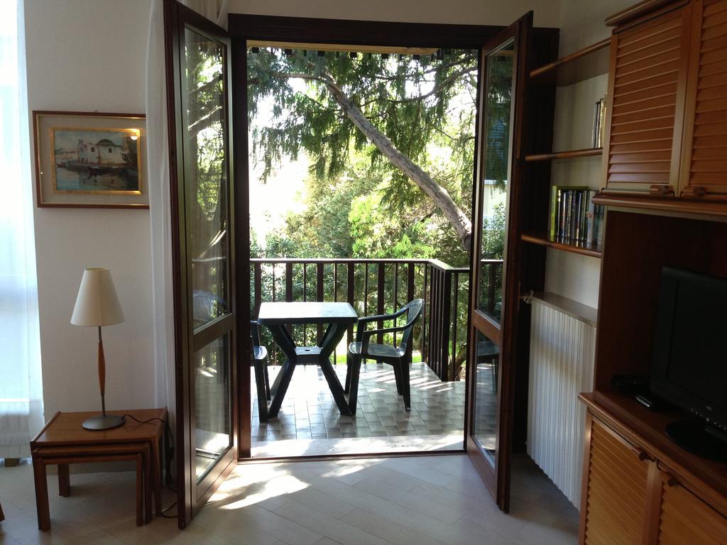 Apartment Zagara - Gardone Riviera Center ภายนอก รูปภาพ