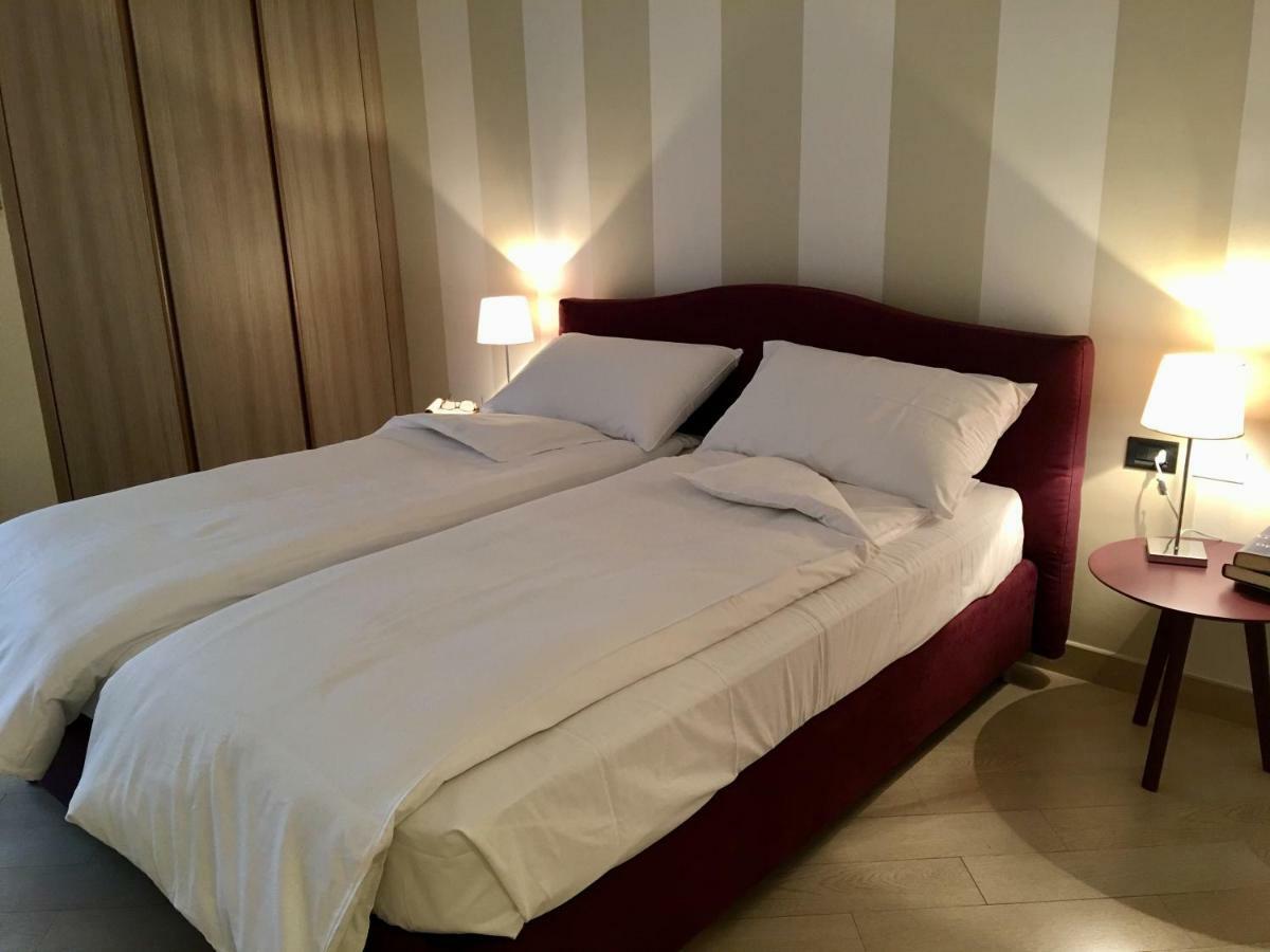 Apartment Zagara - Gardone Riviera Center ภายนอก รูปภาพ